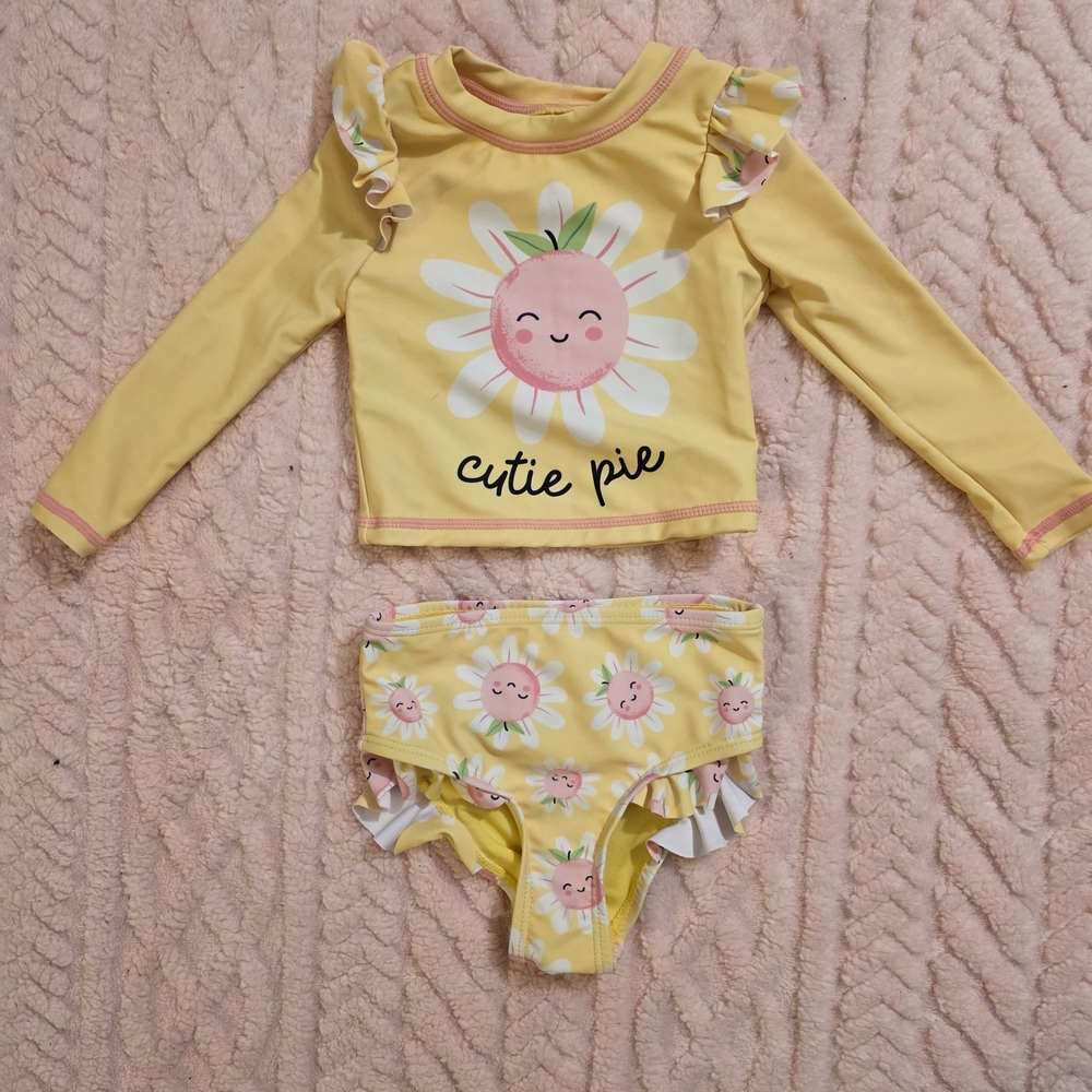NWOT Yellow 'Cutie Pie' Kids Rashguard Swim Set By Banana Boat